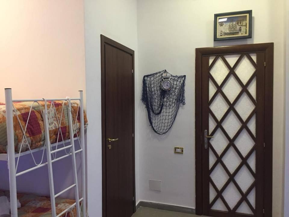 Room Don Carlo Napoli Eksteriør billede