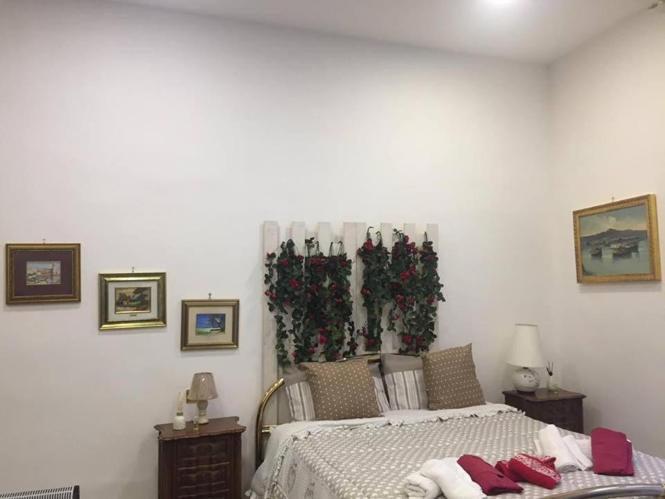 Room Don Carlo Napoli Eksteriør billede