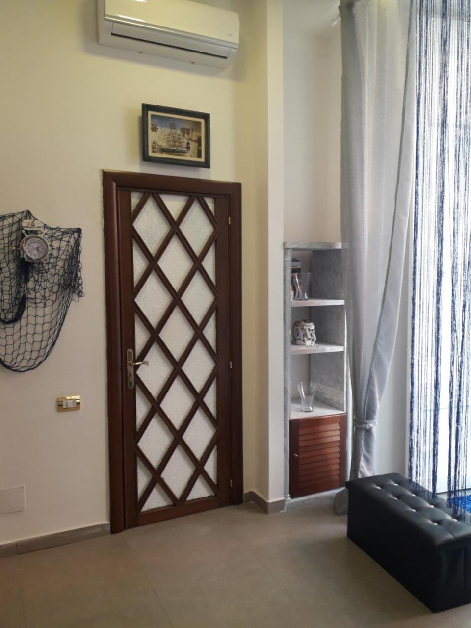 Room Don Carlo Napoli Eksteriør billede