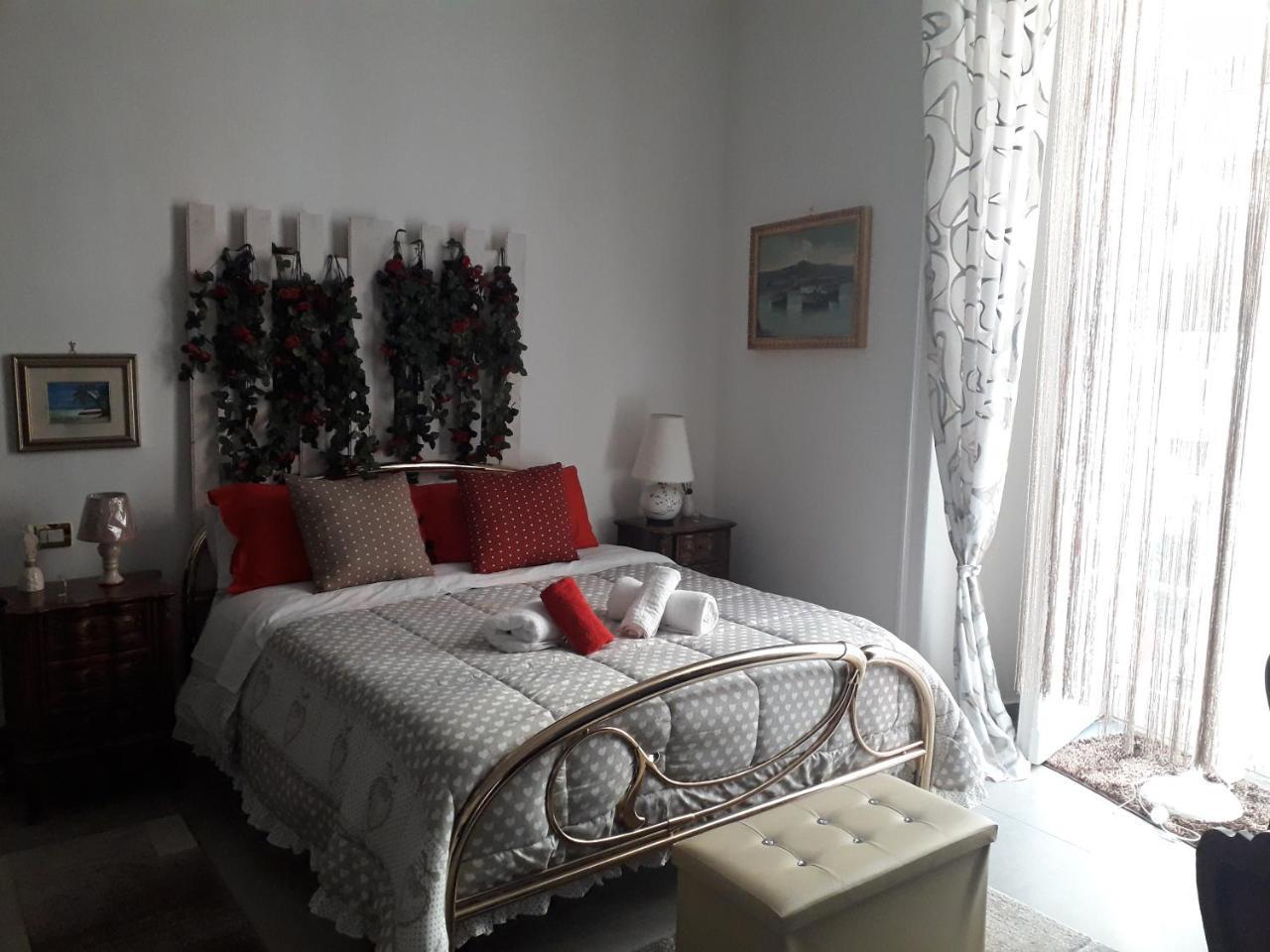 Room Don Carlo Napoli Eksteriør billede